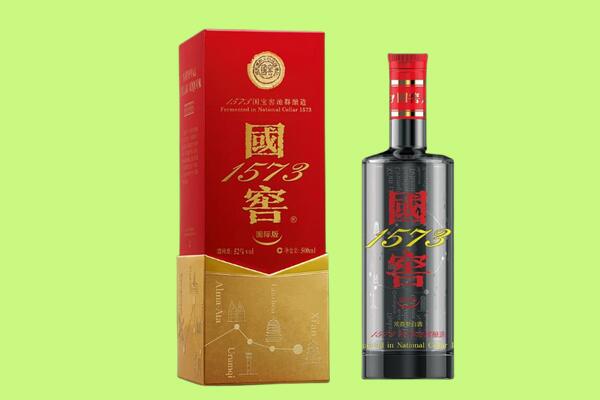 东丽区回收国窖1573.jpg